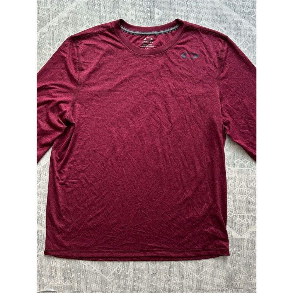 Oakley Hydrolix Men's Regular Fit Red Long Sleeve Crew Burgundy Active Size L